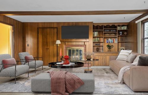 2925 Waubenoor Dr, Green Bay WI  54301-1526 exterior