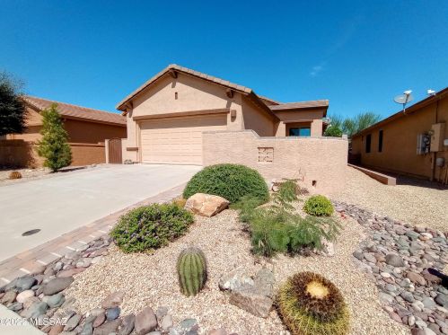 1074 Pastora Peak Dr, Green Valley AZ  85614-6176 exterior