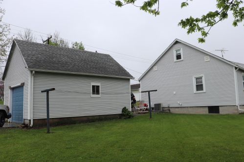 644 Henry St, Bellefontaine OH  43311-2130 exterior