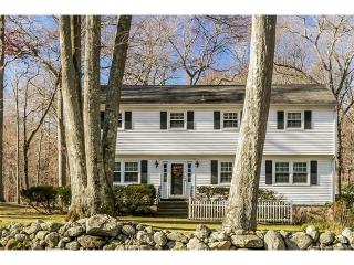 257 Hunters Trl, Madison, CT 06443-2420