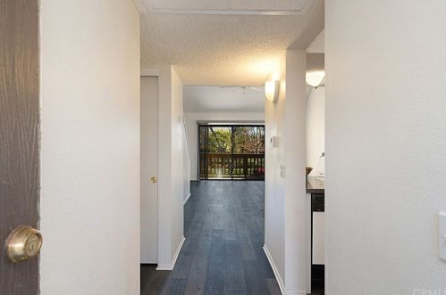 67 Lemon Grv, Irvine CA 92618-4510 exterior