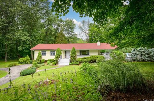 105 Mill River Rd, Lewisboro, NY 10590-2025