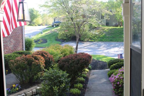 2402 Parrish Hill Ln, Covington, KY 41017-4703