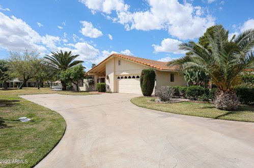 363 Leisure World, Mesa, AZ 85206-3147