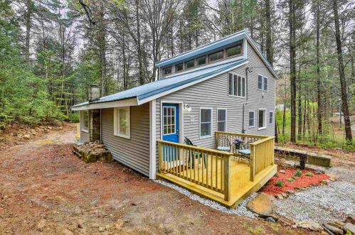 97 Lower Camp Rd, Northwood NH  03261-4305 exterior