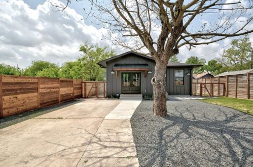 4703 Delores Ave, Austin, TX 78721-2001
