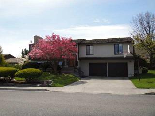 207 Orchard Way, Richland, WA 99352-9659