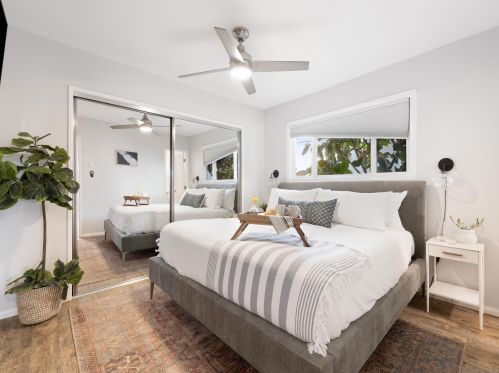 824 Anacapa Ct, San Diego CA  92109-8203 exterior