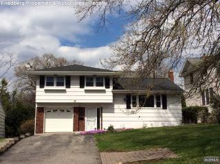 485 Palisade Ave, Englewood NJ  07631-3145 exterior