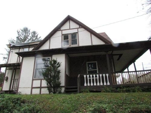 224 North St, Knox, PA 16232-1964