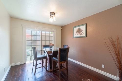 19406 Pricetown Ave, Long Beach CA  90746-2680 exterior