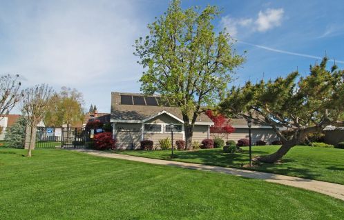 3609 Thomas More Way, Modesto CA  95356-0465 exterior