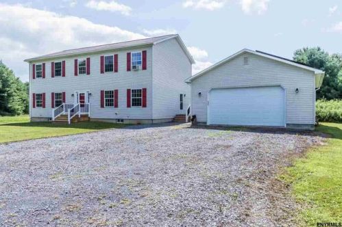 864 County Highway 138, Broadalbin, NY 12025-1864