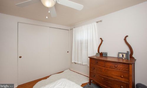 252 Redwood St, Hummelstown PA  17036-2619 exterior