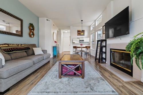 220 Amesport Lndg, Princeton By The Sea CA  94019-1969 exterior