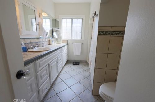 280 Orizaba Ave, Long Beach CA 90814-2453 exterior