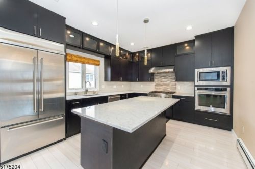 29 Nicole Ln, Parsippany NJ  07054-3441 exterior