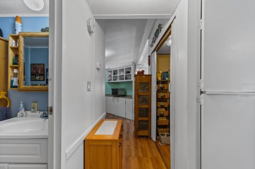 1525 Pleasant St, Tavares FL  32778-4001 exterior