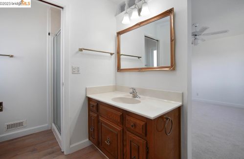 1409 Ventura Dr, West Pittsburg CA  94565-6426 exterior