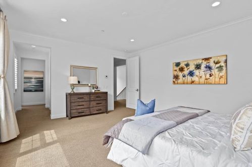 80 Hazelton, Irvine CA  92620-2189 exterior