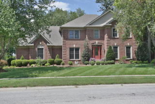 310 Lake Forest Pkwy, Louisville, KY 40245-5116