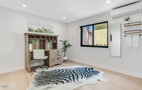 3713 Sunset Ln, Oxnard CA  93035-4133 exterior