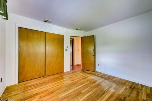 901 Meadowbrook Rd, Fredon NJ  07860-4519 exterior