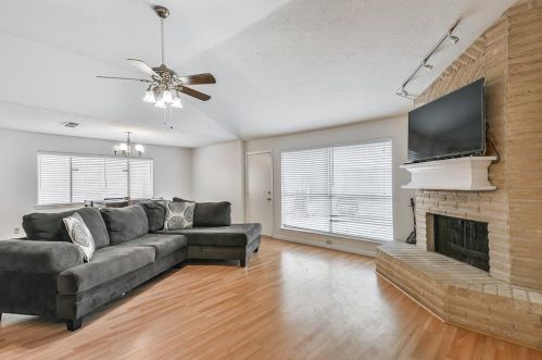 8623 Huntermoor Cir, Humble, TX 77338-2112