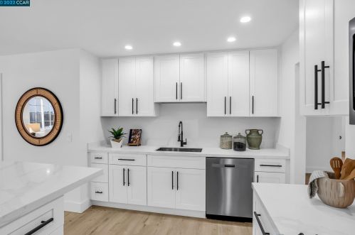 1955 Jacqueline Way, Concord CA  94519-1717 exterior