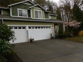 17109 111 Ave, Bothell WA  98011-1575 exterior