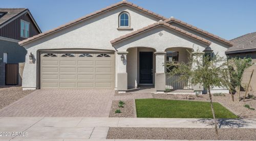 16084 Sand Hills Rd, Sun City, AZ 85387-1415