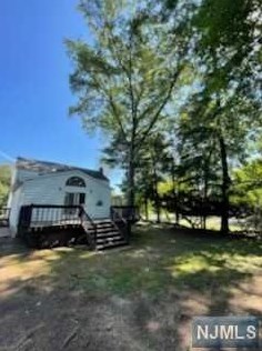 199 Manning Ave, River Edge NJ  07661-1327 exterior