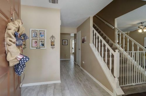 2727 Golden Leaf Dr, Humble, TX 77339-1911