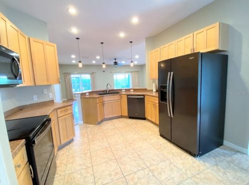 294 Rock Spg Dr, Kissimmee FL 34759-3758 exterior