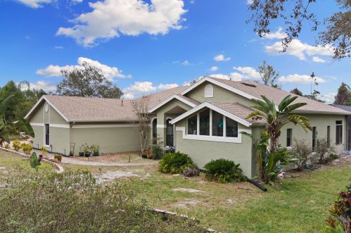 3916 Hunters Ridge Way, Titusville, FL 32796-1853
