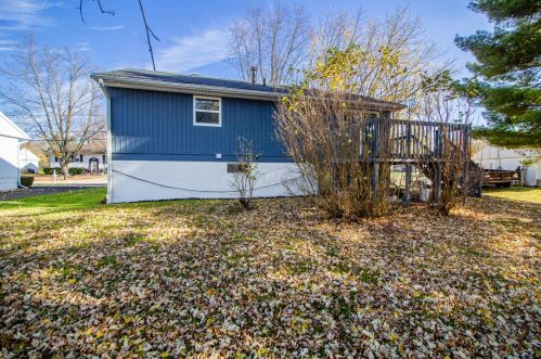 2615 Mercer Dr, Marion OH  43302-8624 exterior