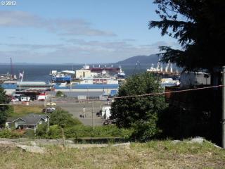 518 Alameda Ave, Tongue Point OR  97103-5906 exterior