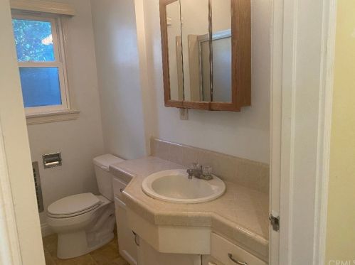 8010 Euclid Ave, Whittier CA  90602-2637 exterior