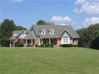 5081 Old Tullahoma Rd, Winchester, TN 37398-4245