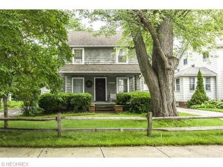 17302 Elsienna Ave, Cleveland, OH 44135-1912