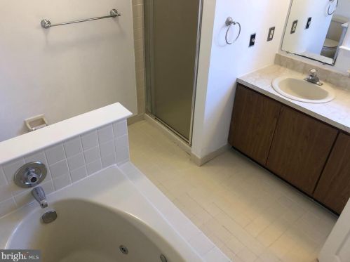 1503 Corsley Ct, Prospectville PA 19002-3137 exterior