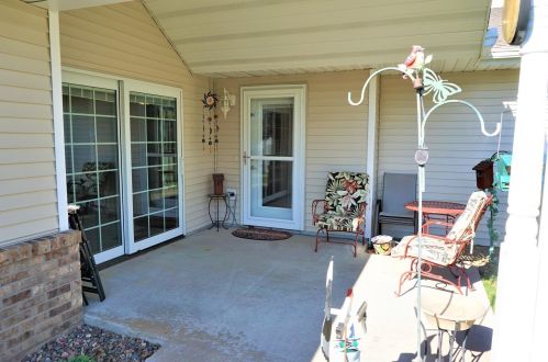 3672 Damon St, Eau Claire, WI 54701-9250
