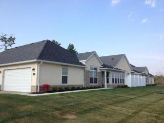 5999 Eiger Dr, Columbus, OH 43213-3395