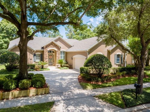 113 Callaway Ct, Deland, FL 32724-8805