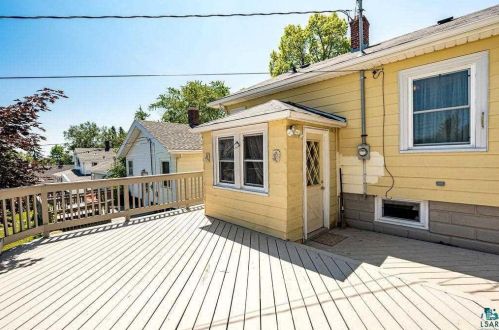 844 Charles Ave, Duluth MN  55807-1415 exterior