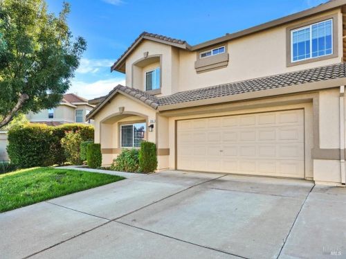 928 Cashel Cir, Vacaville, CA 95688-8572