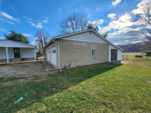 18931 Shriner St, Laurelville, OH 43135-9234