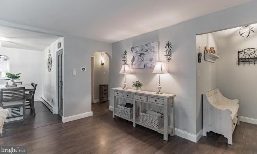 107 Allison Rd, Willow Grove PA  19090-3112 exterior