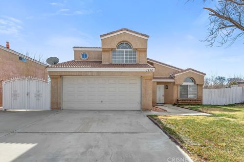 1110 Langhorn St, Lancaster, CA 93535-2794