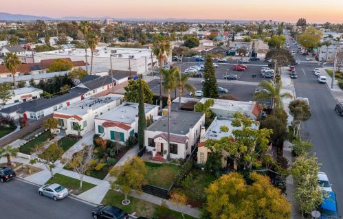 4762 Mountain View Dr, San Diego CA  92116-2250 exterior